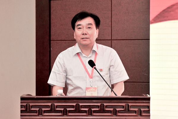 bat365官网党委书记李欣章代表学校党委作经验交流报告 bat365官网党委书记李欣章代表学校党委作经验交流报告