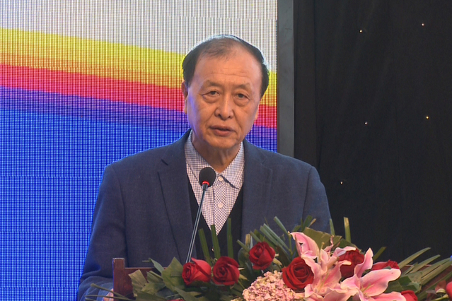 唐胜建教授致闭幕词